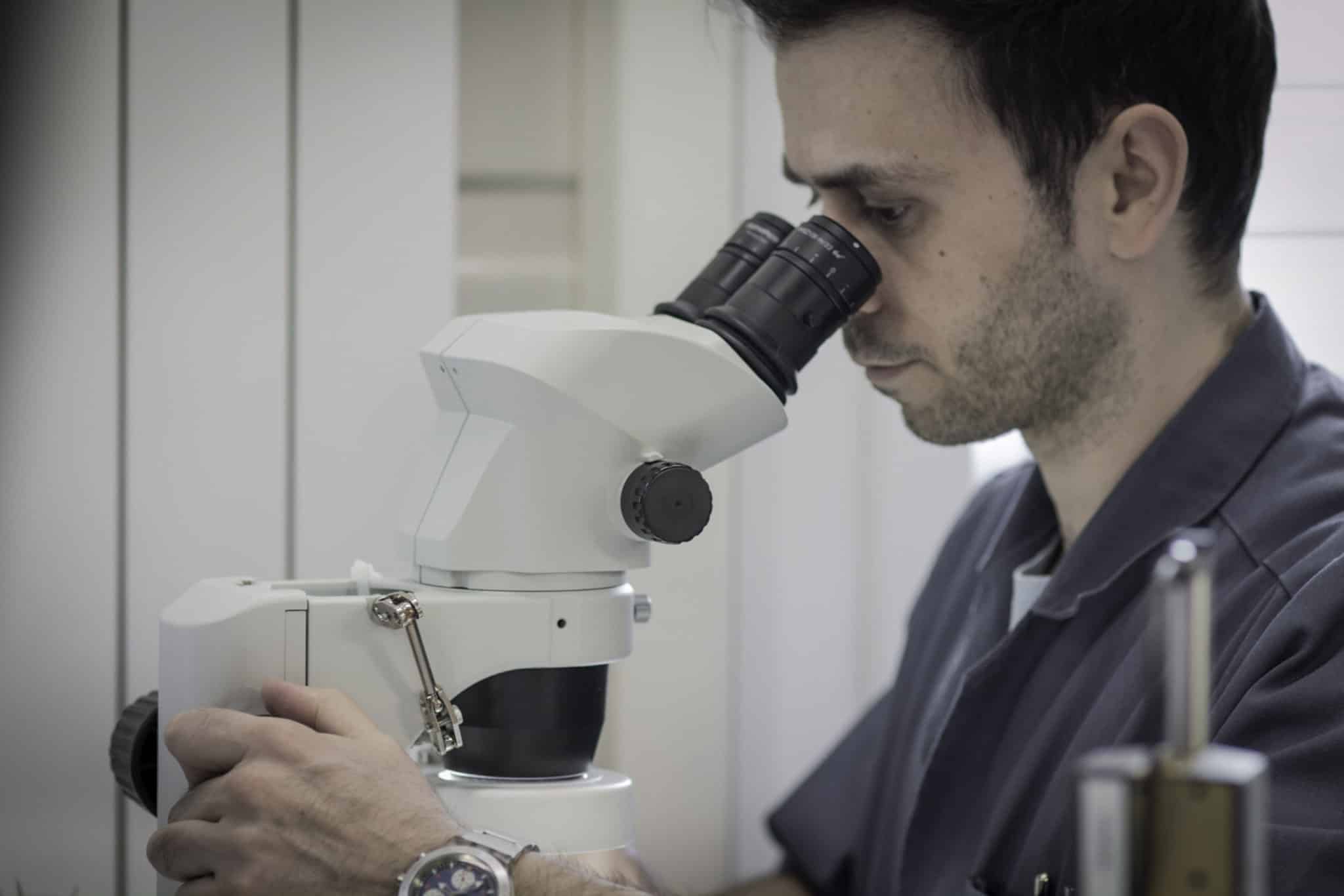 « Pour venir travailler, je traverse la route »